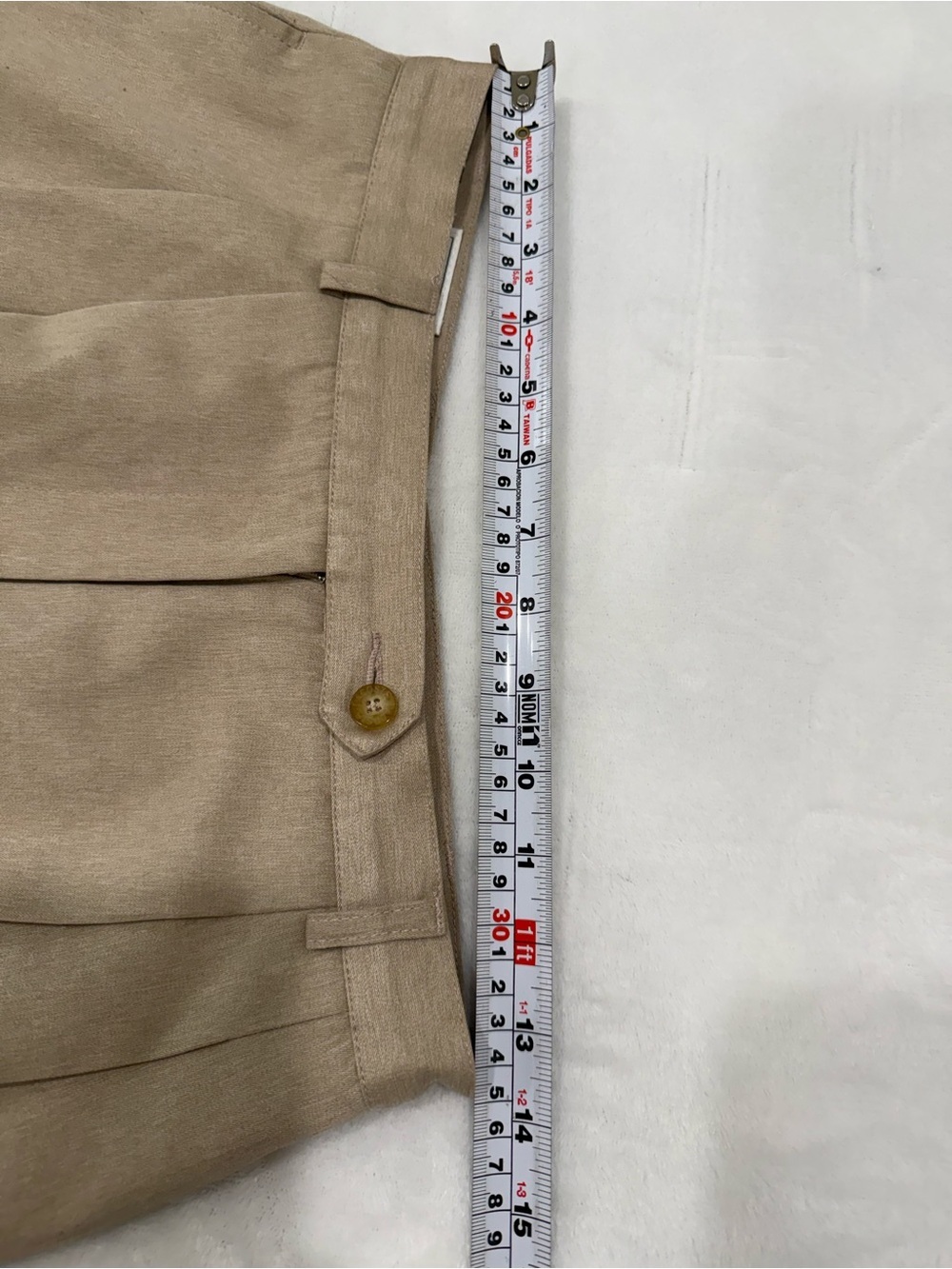 Vintage Lacoste Pleated Bermuda Colette Shorts Beige Tan Old Money Size 10 - Picture 11 of 12